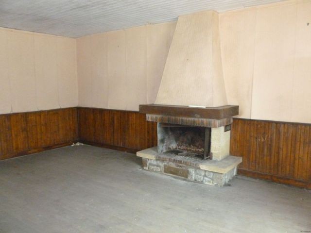 Buais: Maison Mitoyenne A Renover - 2