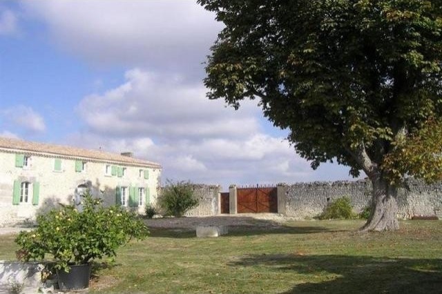 6 bedroom Character For Sale: 16100.. - 2