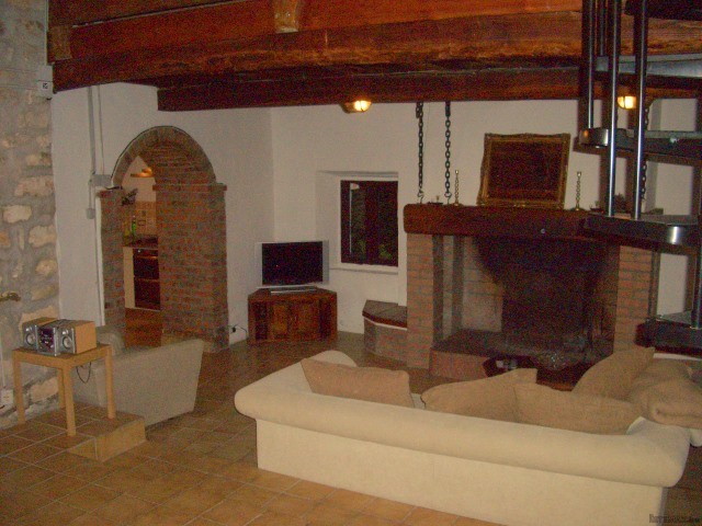 Country/farmhouse - For Sale - North of.. - 2