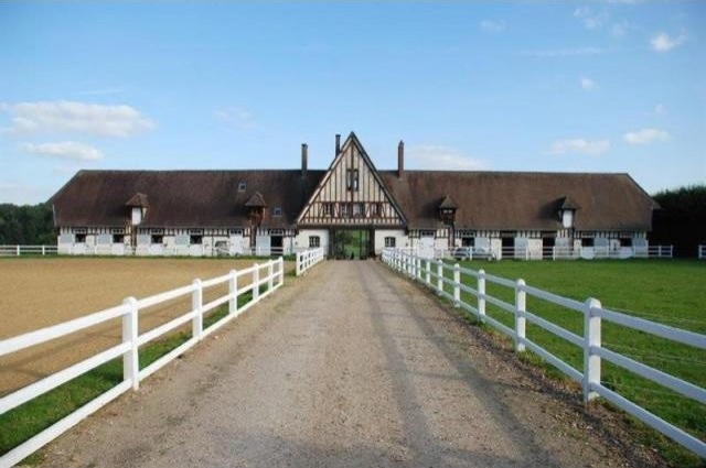 Equestrian For Sale: 60000 OISE