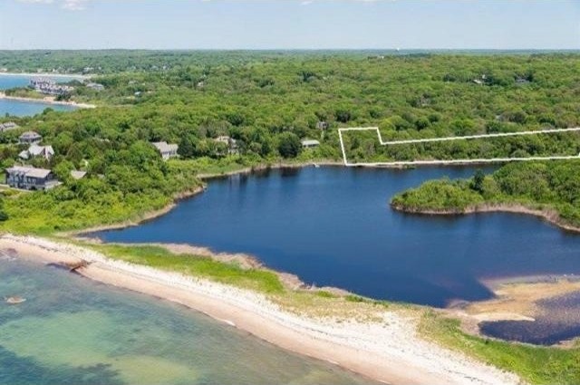 Land For Sale: Gunning Point Avenue..