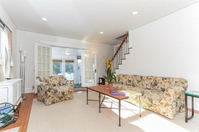 3 bedroom Residence For Sale:.. - 2