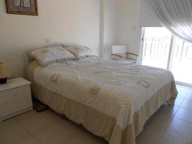 Three bedroom apartment with Title.. - 2