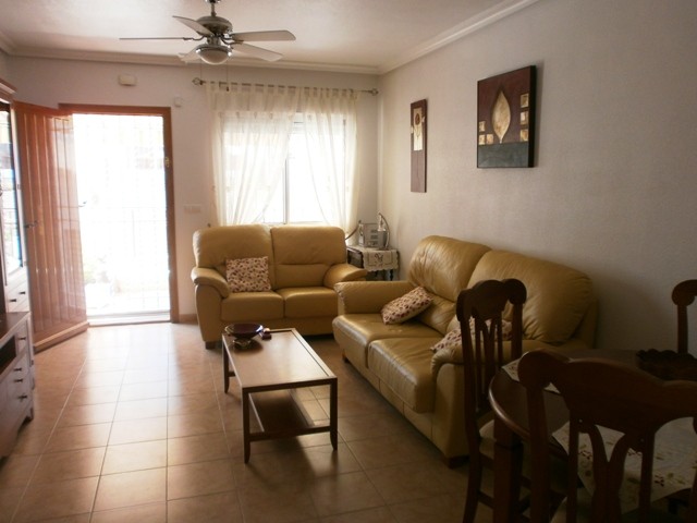 A 3 Bedroom 2 Bathroom Quad in La.. - 2