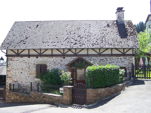 Beautiful Stone House, Enclosed Gardens