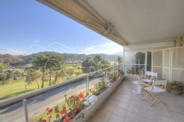 2 Bedrooms - Apartment - For Sale