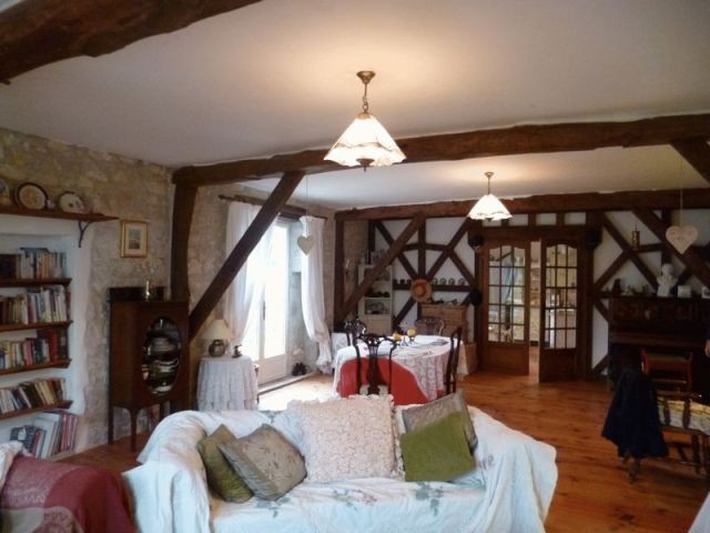 Charming 3 Bedroom Barn Conversion Plus.. - 2