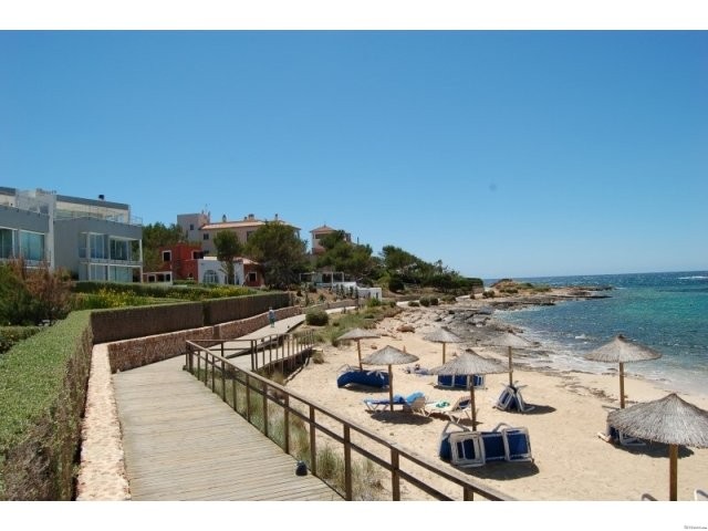Frontline Apartment at the beach of Es.. - 2