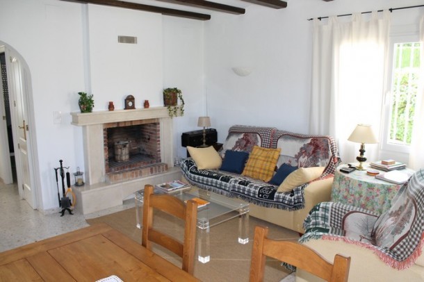 2 Bed 1 Bath Villa Denia* - 2