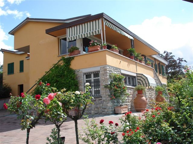 Villa - For Sale - Hills around Lucca -.. - 2