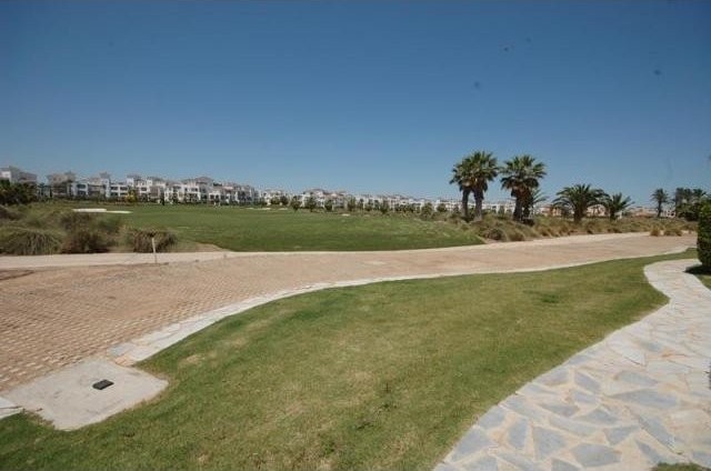 2 bedroom Apartment For Sale:..