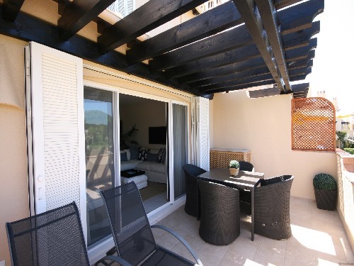 2 BEDROOM APARTMENT TOTALLY RENOVATED.. - 2