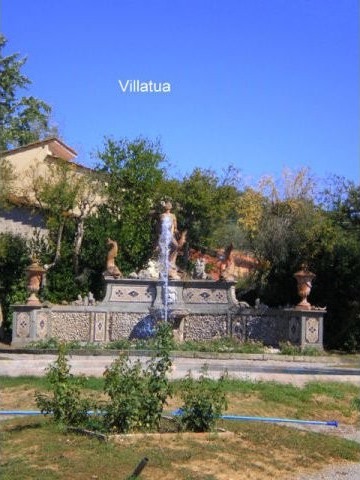 Villa - For Sale - East of Lucca &.. - 2