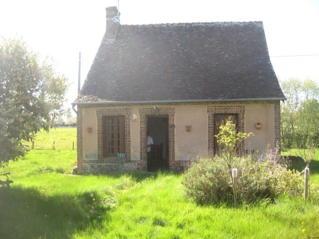 House For Sale In 5 Minutes Of The Door..