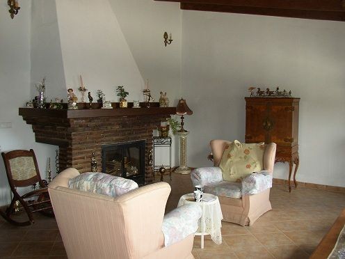 Villa - An immaculate detached villa.. - 2