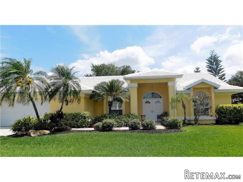 3 bedroom House For Sale: 512 Warwick..