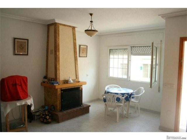 3 bedroom Villa For Sale: Mid Terraced.. - 2