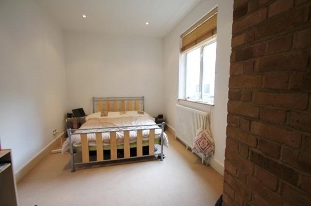 1 bed flat to rent - 2