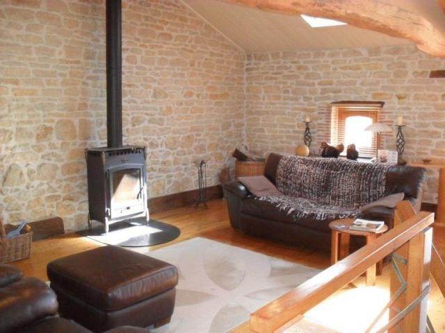 2 Bedroom Barn Conversion For Sale - 2
