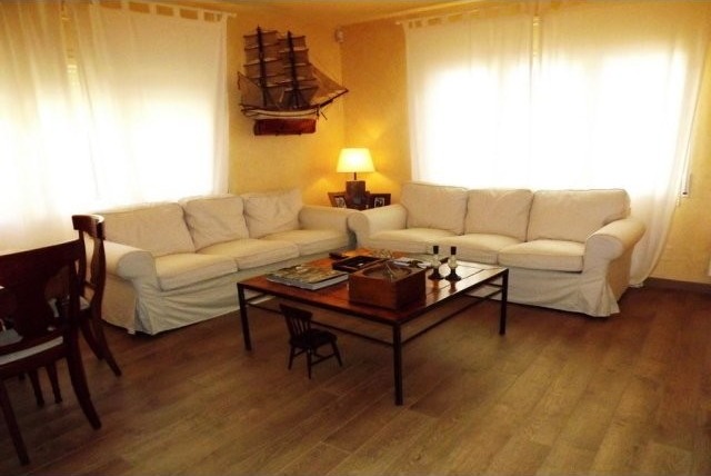 Apartment located in the centre of Begur - 2
