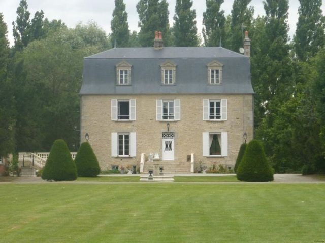 Demeure De Prestige, Manor House