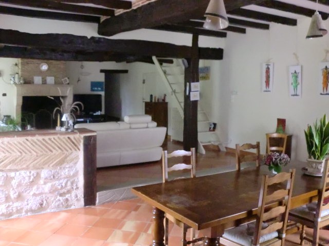Beautifully renovated detached stone.. - 2