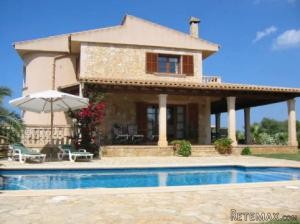 Finca with panoramic views to the Bay..