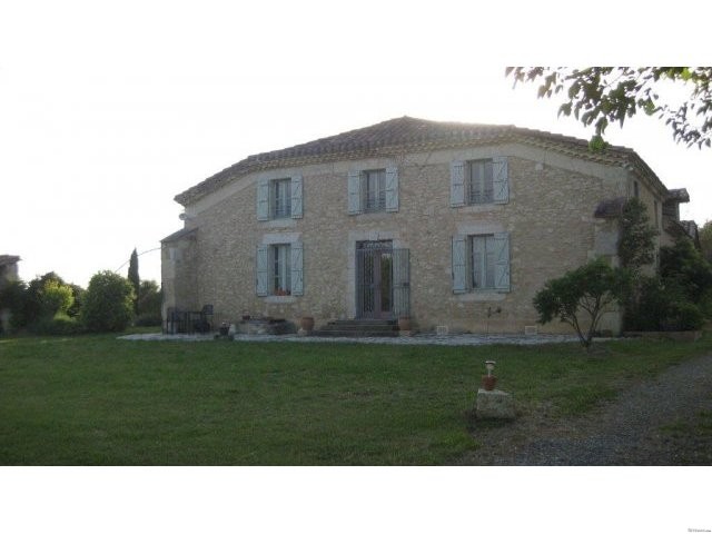 Stunning House On Stunning Plot - 2