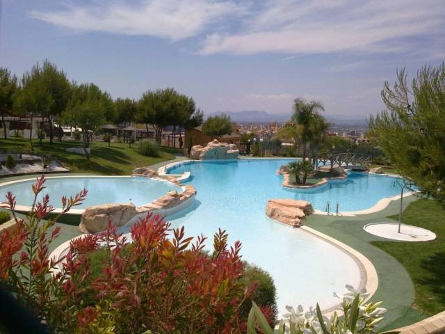 4 Bed House with Views - 2