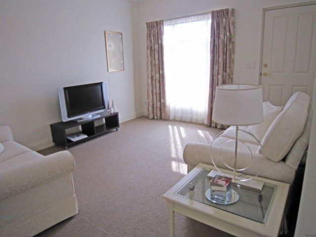 Situated in a quiet location at the.. - 2