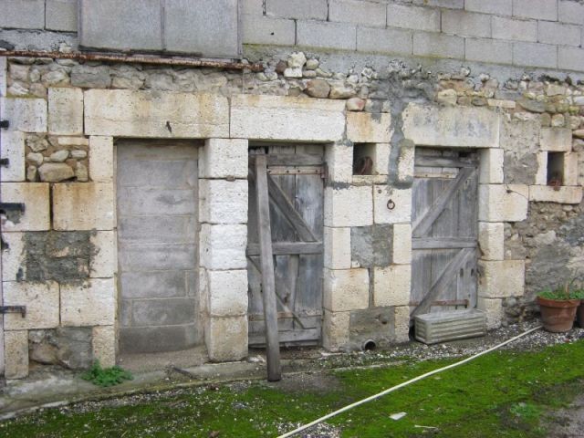 Barn and outbuildings - 2