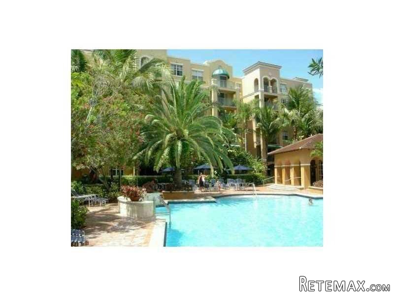 19999 East Country Club Dr, Unit 1206..
