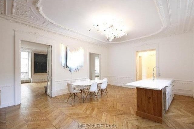 2 bedroom Flat For Sale: 75007 PARIS - 2