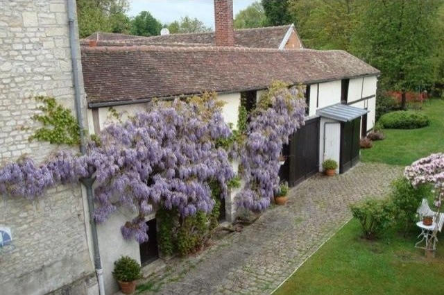6 bedroom Town House For Sale: 60240.. - 2