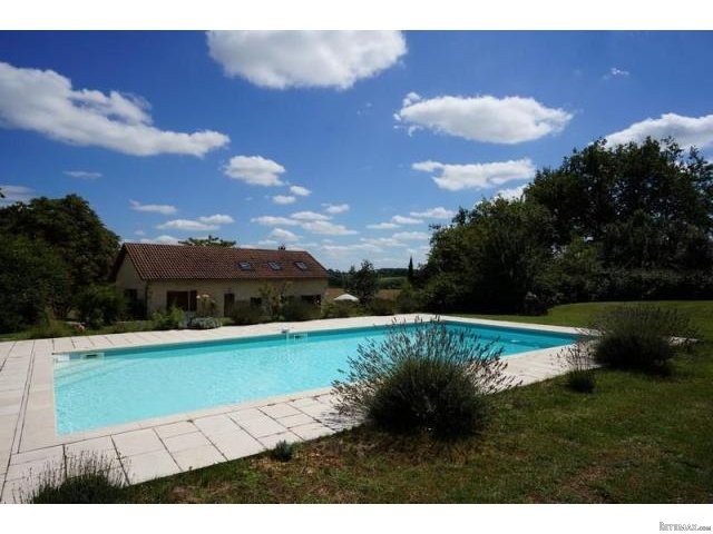 6 Bedroom Gite For Sale