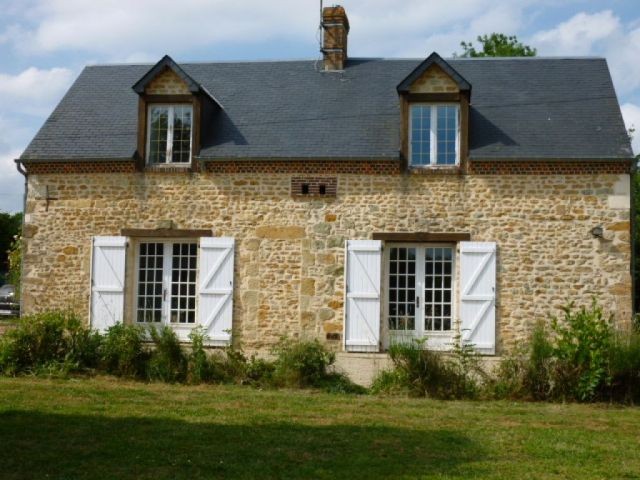 2 Houses with Outbuildings