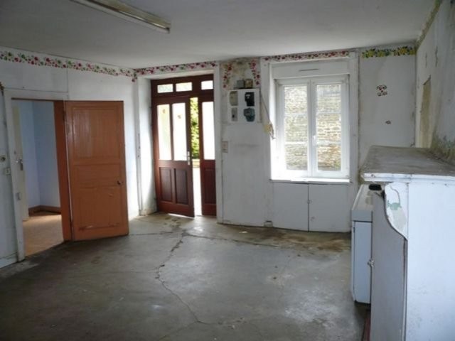 2 Bed House, Barn, Stables, Garage, Land - 2