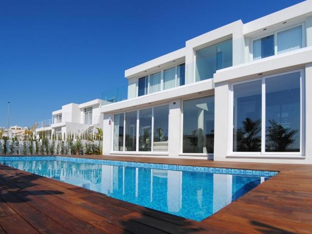 La Marina Alicante, New 3 bed 3 bath..