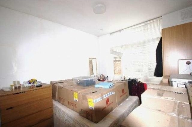 2 Bed Flat/Apartment To Let in London