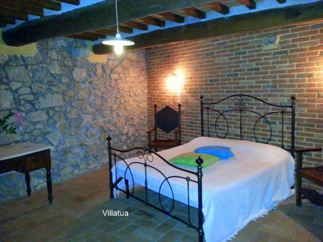 Country/farmhouse - For Sale - - EUR..