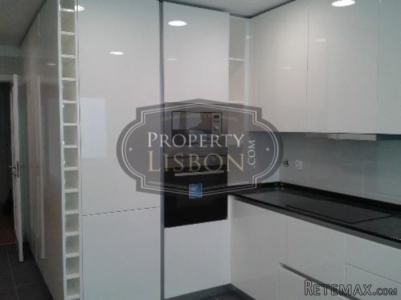 3 Bedrooms - Apartment - LISBON - For..