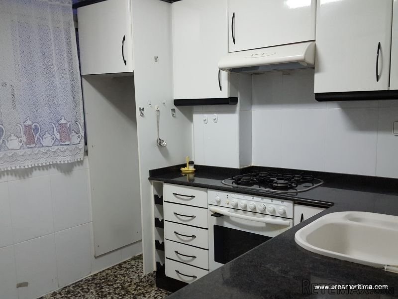 Refurbished flat for sale in the Ayora..