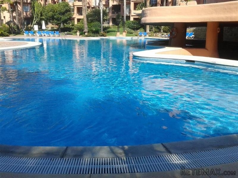 3 Bedroom Middle Floor Apartment