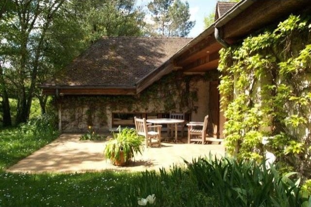 6 bedroom Villa For Sale: 03000 MOULINS - 2