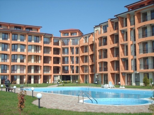 Fully furnished 2 -bedroom apartment..