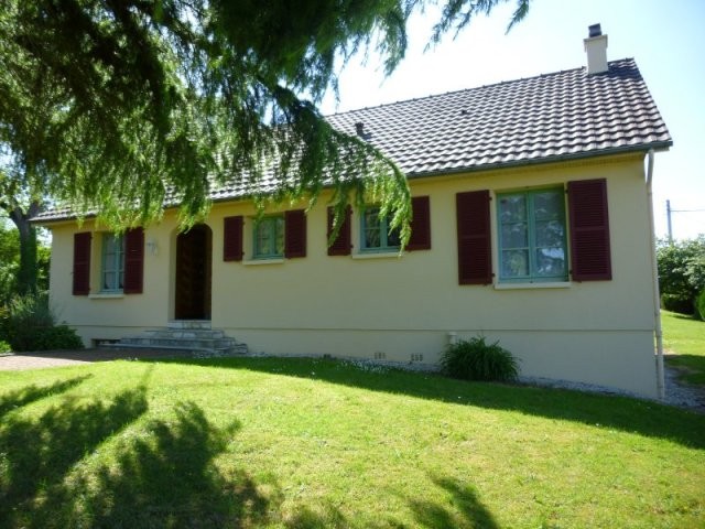 Individual Property in Nice Village