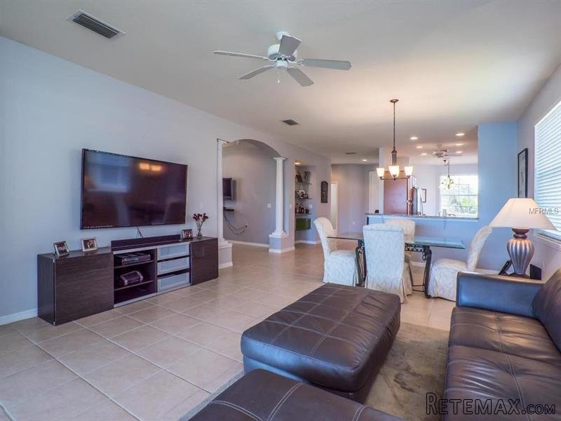 2 bedroom House For Sale: 4294.. - 2