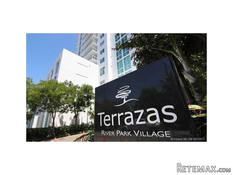 2 bedroom Flat For Sale: 1861 NW S..