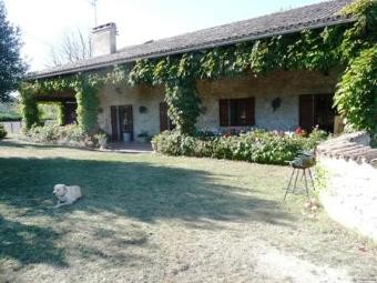 Beautiful 7 Bedroomed Stone Property