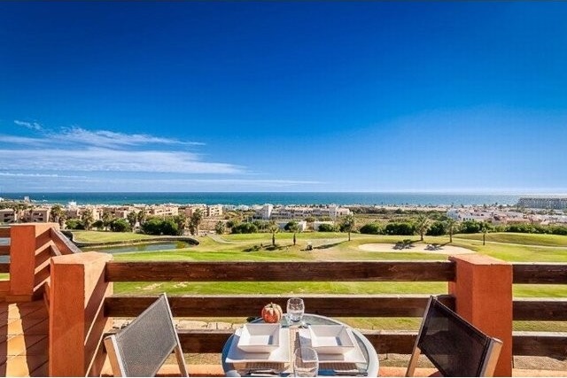 2 Bedrooms - Property - Malaga - For..